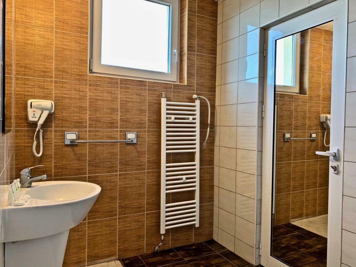 Hotel Fort O Bel Bełogradczik Zewnętrze zdjęcie